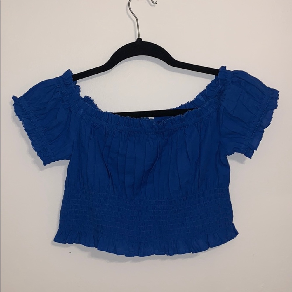 American eagle off the shoulder blouse